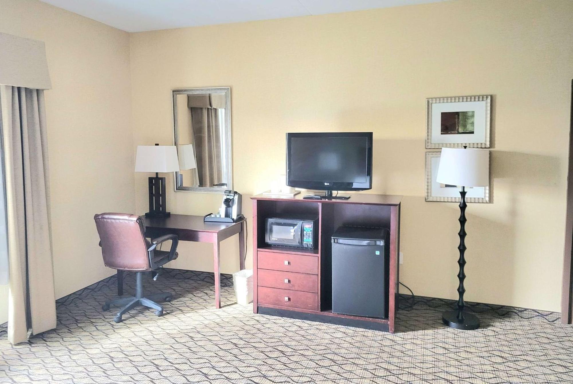 Hotel Wingate By Wyndham Kittanning Exteriér fotografie